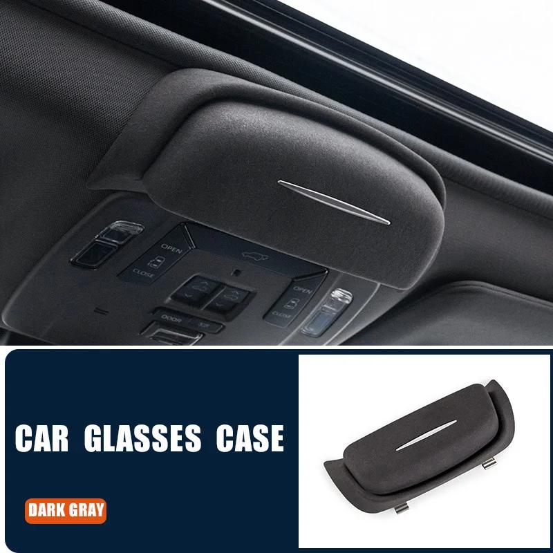 New Car Glasses Holder Case Sunglasses Glasses Storage Box for Toyota Sienna 2021-2024 Auto Interior Accessories
