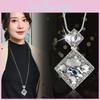 Fantastiskt Geometriskt Formad Kristallhänge Långt Halsband För Kvinnor Elegant Modeaccessoar