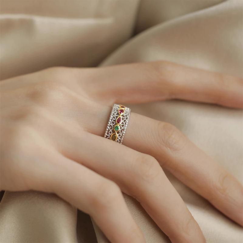 Women's Retro Palace Zirconia Lace Ring: Light Luxury, Trendy Index Finger Design, All-Match High-End Fashion