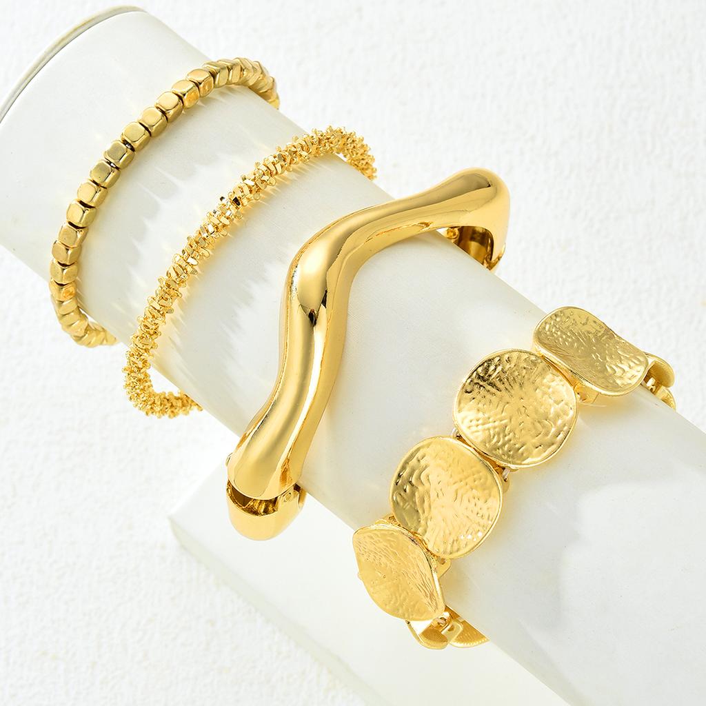 4 Pcs/Set Punk Irregular Bangles for Women Delicate Gold Color Metal Geometry Cuff Bracelets Fashion Hip Hop Party Jewelry Gifts