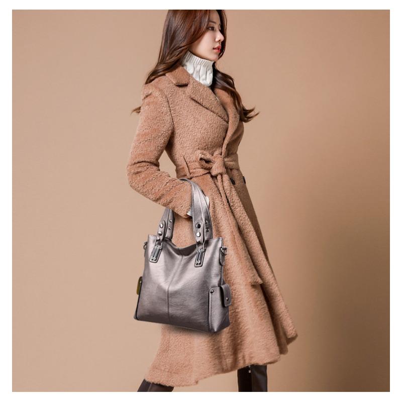 New Fashion Women's Shoulder Bag Soft Leather Large Capacity Portable Messenger Bag
