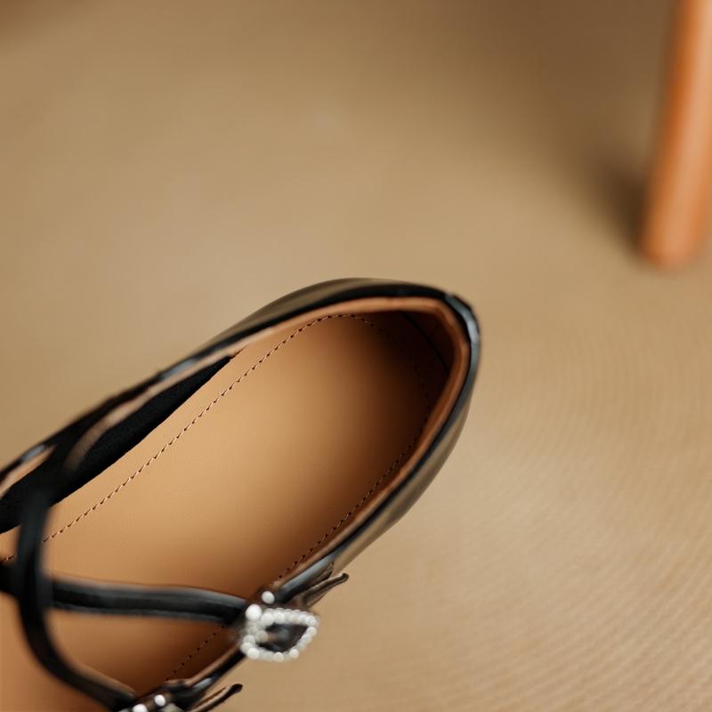 Fashion New Women's Genuine Leather, Sheepskin, Patent Leather, Crossed Loose Buckle with Low Heel Mary Jane Shoes, Single Shoe