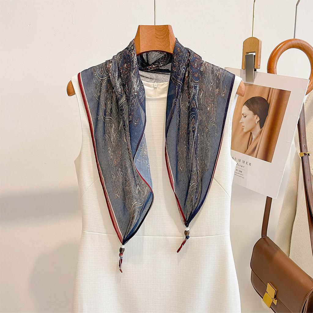 Spring new cashew flower silk scarf new versatile beaded scarf scarf scarf small shawl multi-functional rhombus scarf