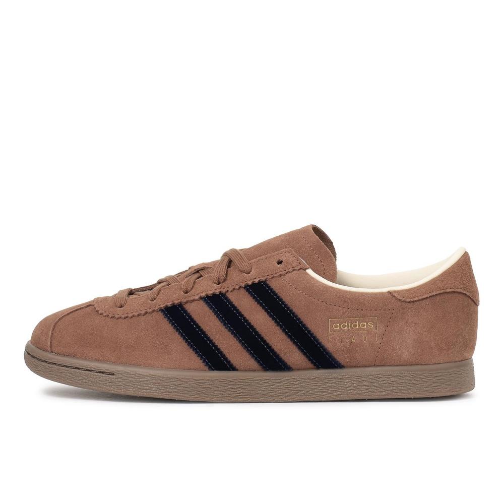 

Adidas Город Jr2078 Предночье Gum5 220