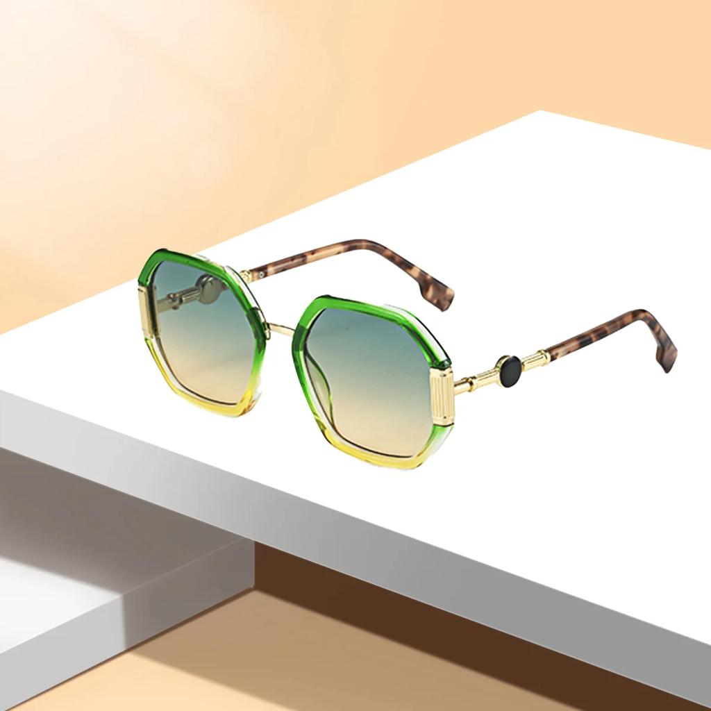 Fashion Rectangle Sunglasses Women Brand Designer Eyewear Vintage Small Frame Sun Glasses Ladies Black Square Sunglasses