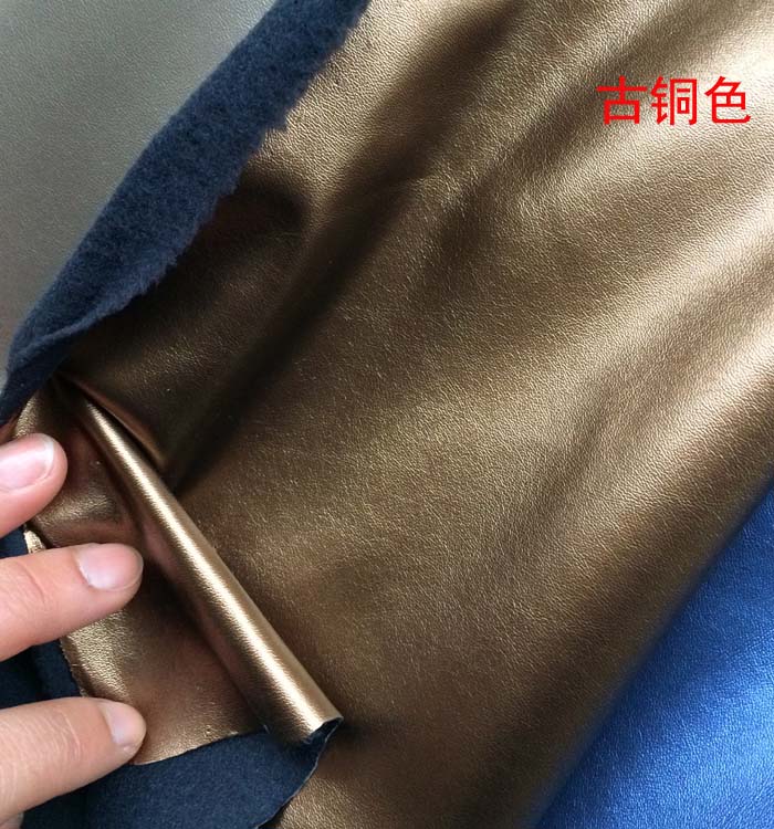 Soft Stretch PU Leather Fabric Sheepskin Pattern Upholstery By The Meter for Clothes Sofa Toy Bag Sewing Cloth Pearl Light Black
