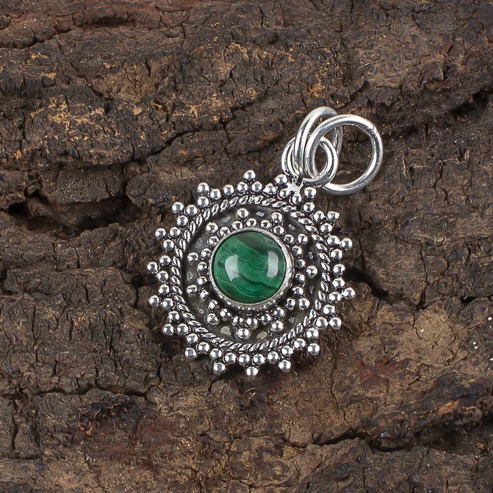 Malachite Pendant, 925 Sterling Silver Pendant Jewelry. Gift For Women Handmade Pendant Gemstone Jewelry