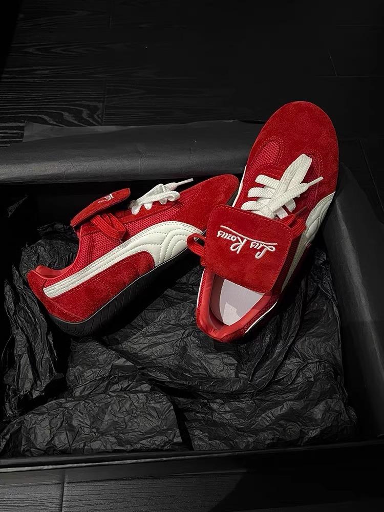 Retro German Training Shoes Women's 2025 Spring New Breathable Round Head Lace-up Flat Bottom Heightening Lightweight Forrest Gump Shoes Board Shoes W