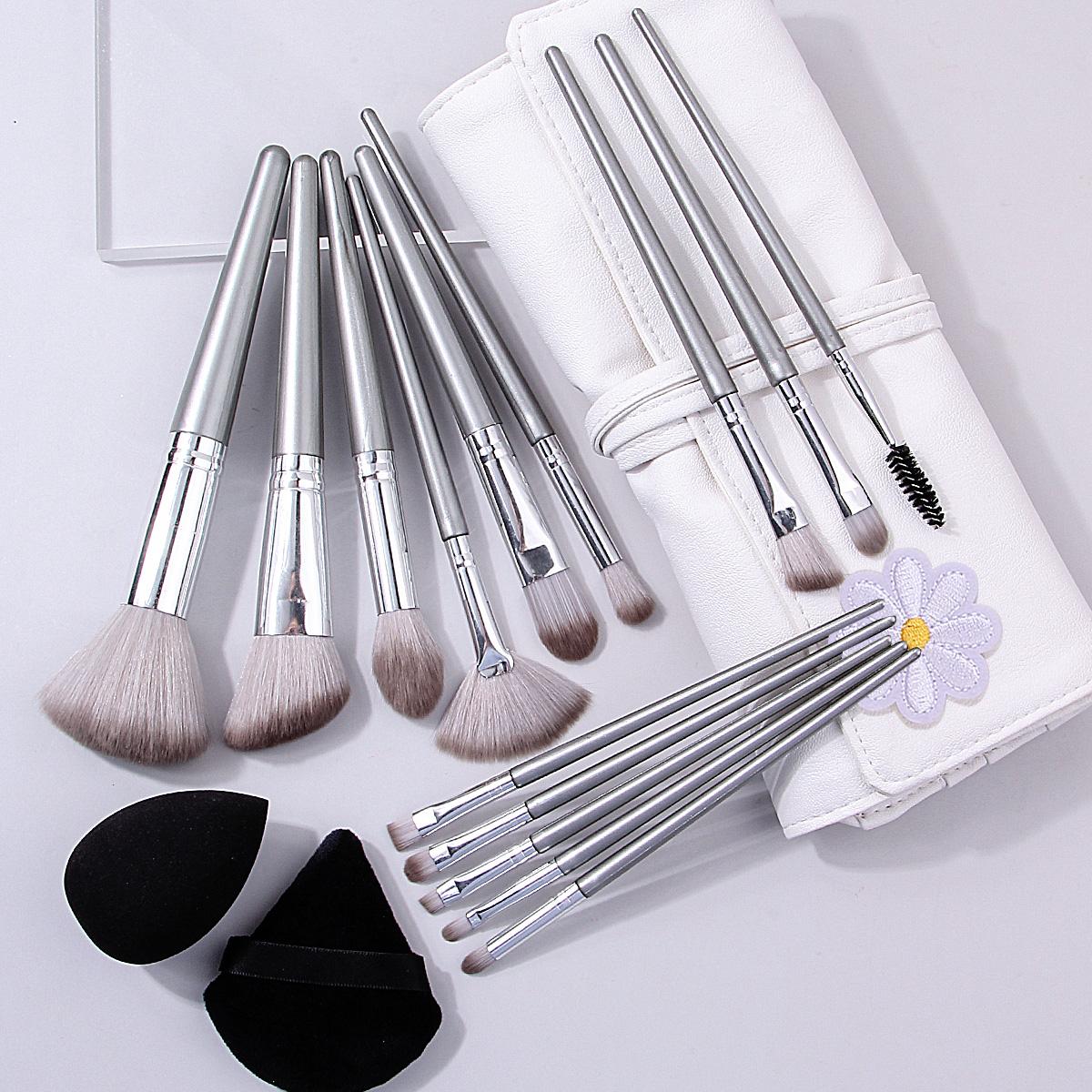 

17PCS Makeup Tool Set includes: 14PCS Makeup Brush Set + 1PCS Makeup Sponge + 1PCS Triangle Powder Puff+1PCS 12-Hole Storage Bag белый