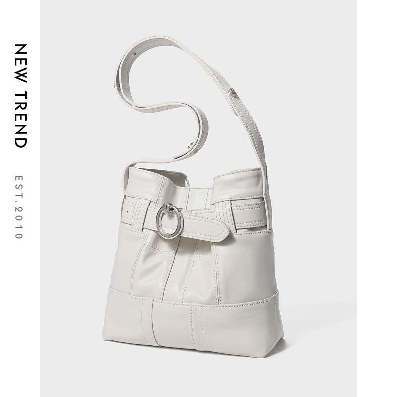 Bag Korean niche new niche design single shoulder underarm bag leather oblique span bag women s bucket bag