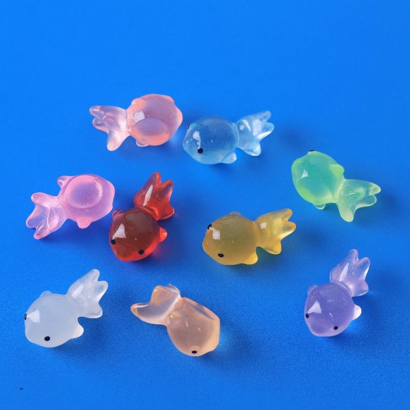 5Pcs 3D Cute Luminous Goldfish Fish Resin Pendants Charms Diy Earrings Necklace Keychain Bead Jewelry Making Supplies Findings