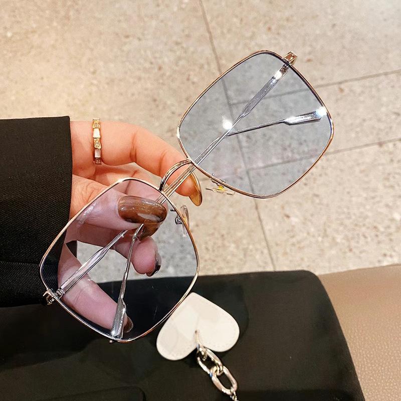 New Style Sun Glasses For Women Square Shape Alloy Frame Men Glasses Driving Hiking Male Female Sunglass