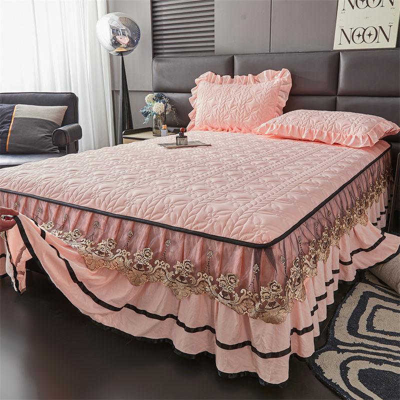 3PCS Padded Quilted Bed Skirt Set with Lace Embellishment, Includes 1 Bed Skirt and 2 Pillowcases, Easy Installation, Breathable , Ideal for Bedroom