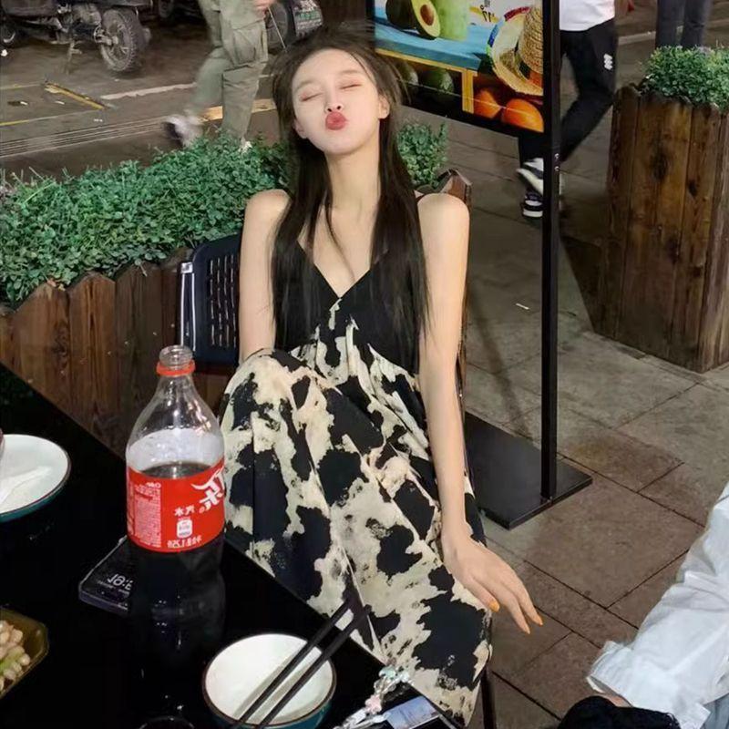 

Design sense contrasting color printing suspender dress women s summer temperament looking thin casual vacation Hepburn style V-neck dress S чёрный