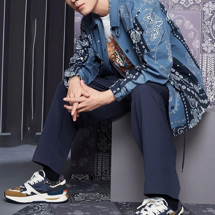 Li-Ning Sports Trend Series Creative Floral Cartoon Print Round Neck Short Sleeve T-Shirt Men Tops White AHSS753-1