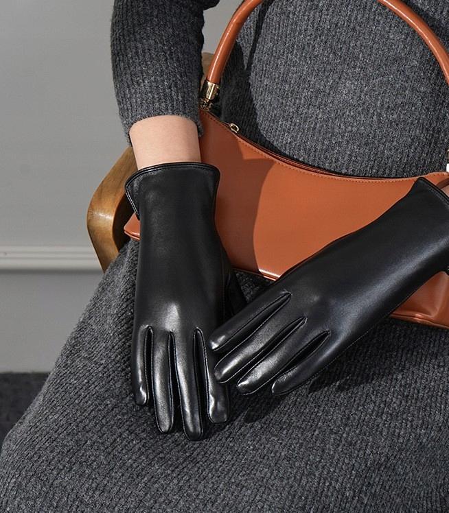 black women' leather GLOVES for autumn/winter, stylish and elegant