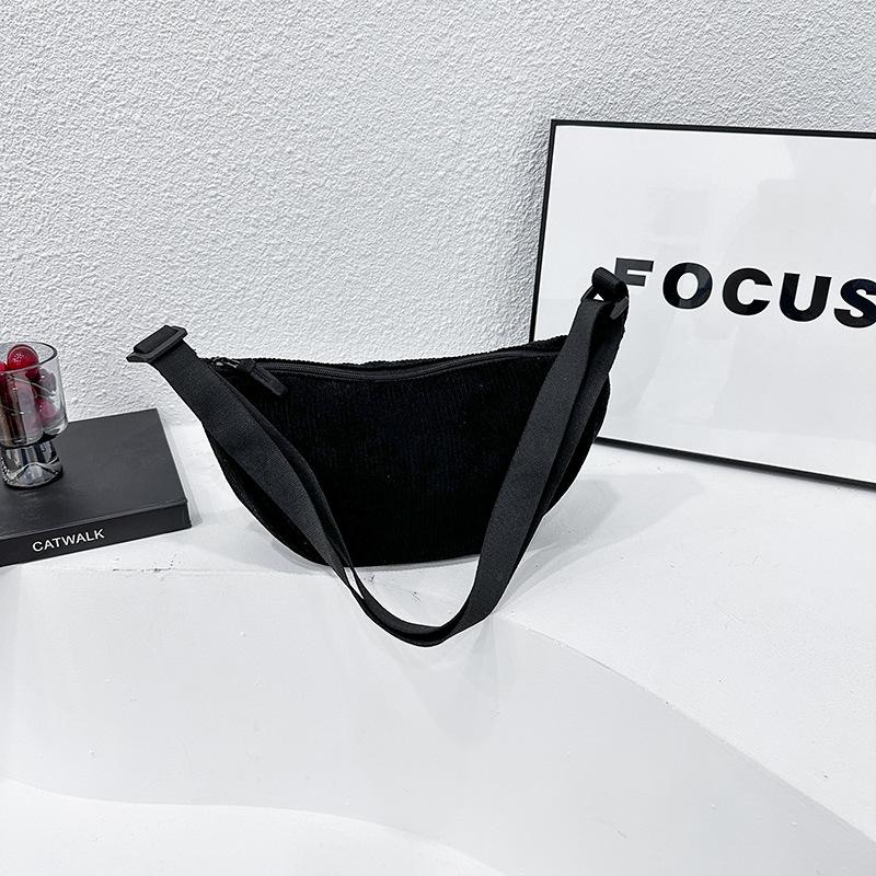 Dumpling Bag Women's Bag New Shoulder Bag Simple Fashion Messenger Bag Small Bag Bag