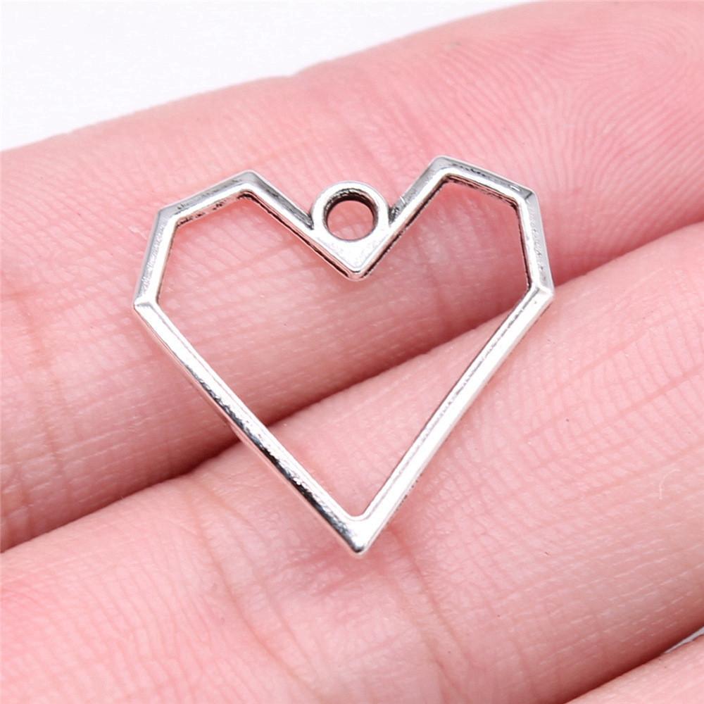 Charms Openwork Heart Pendants Vintage Jewelry Supplies QC068