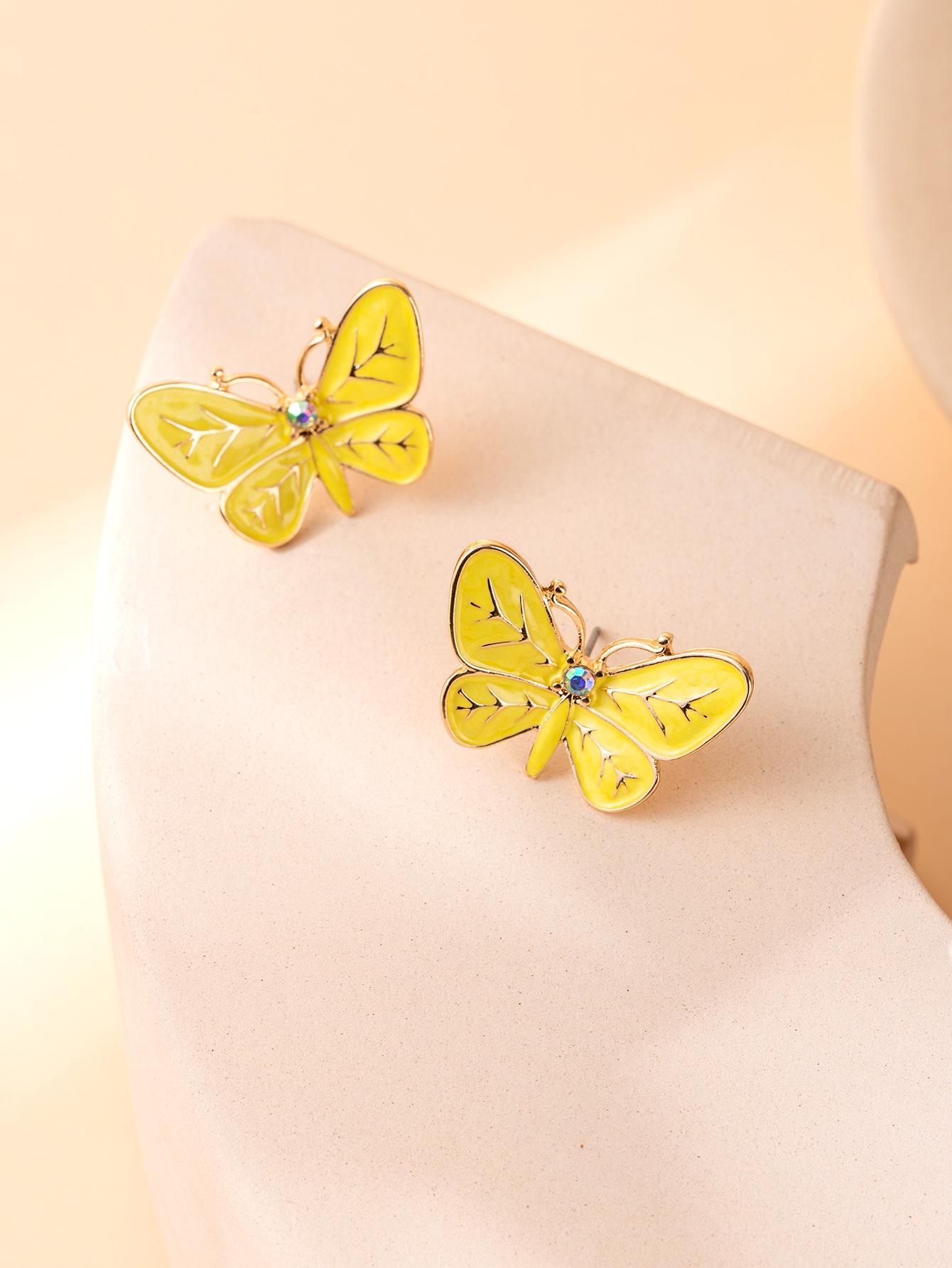 Fresh, cute and sweet three-dimensional simulation butterfly colored diamond inlaid Xiaoxian daily matching earrings