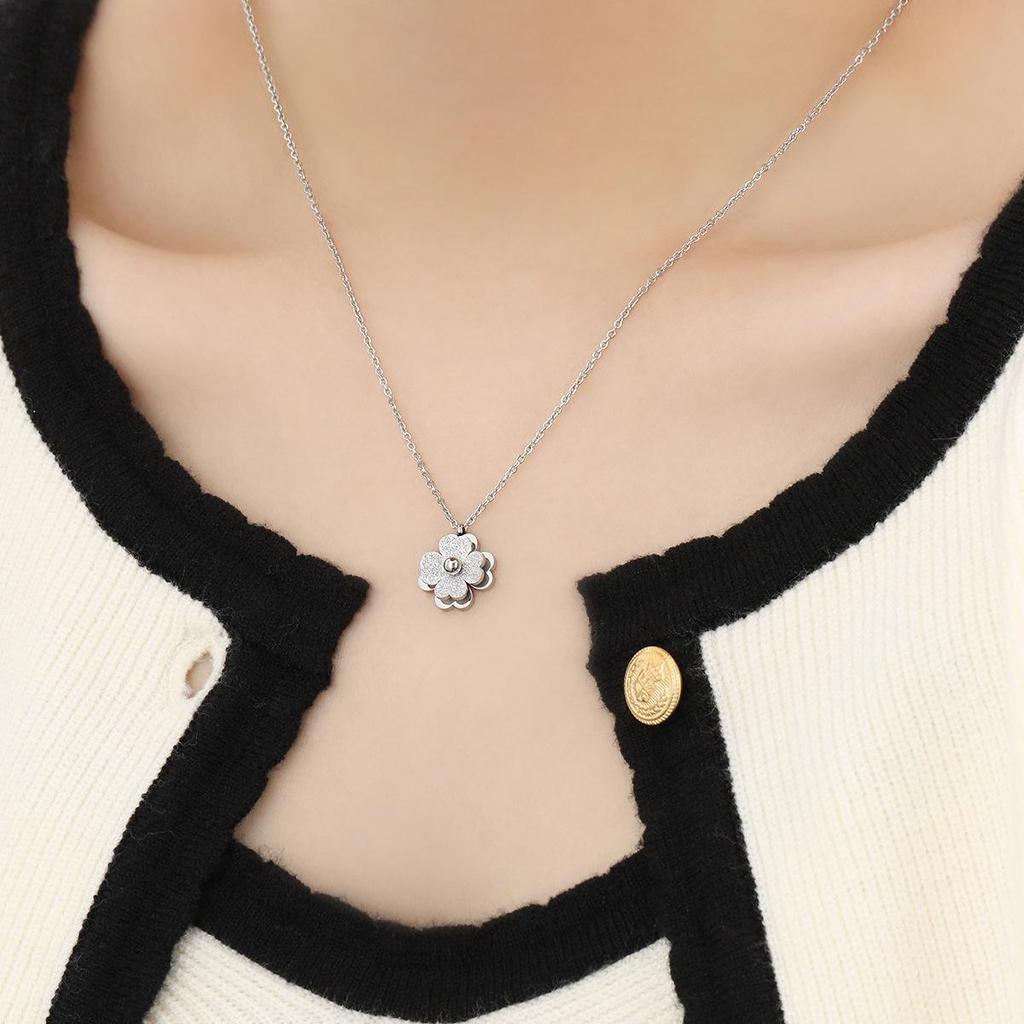 Minimalist Double-Layer Frosted Single-Bead Clover Flower Titanium Steel Necklace for Women