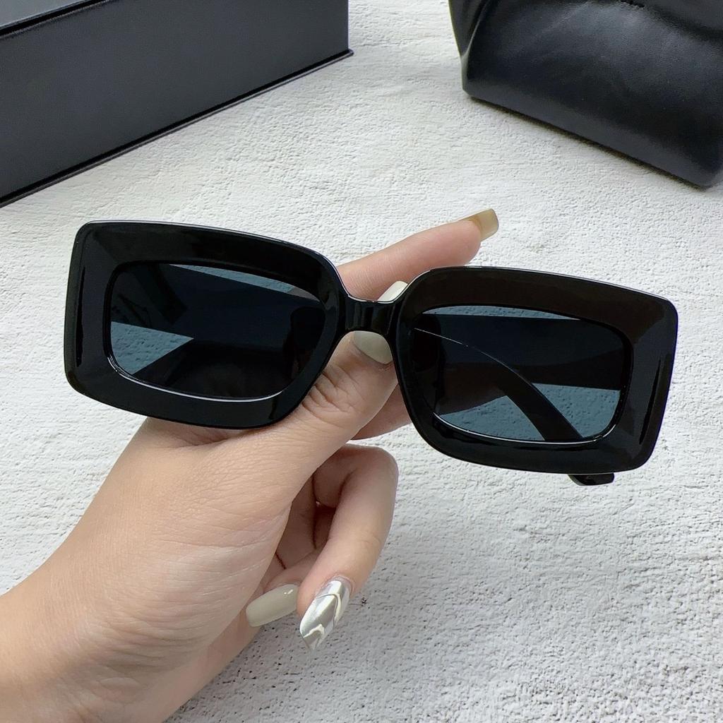 Candy Color Square Frame Sunglasses 2024 New Arrival Vintage UV Protection Sunglasses For Women Men European American Fashion Outdoor Sun Glasses