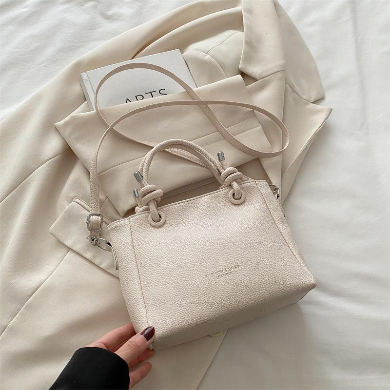 Fashion Niche Portable Small Bag Women's 2025 Spring and Summer New Simple Bucket Bag Women's Shoulder Messenger Bag