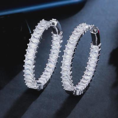 Korean Style Shining Zircon Hoop Earrings - Temperament Versatile Earrings E7087
