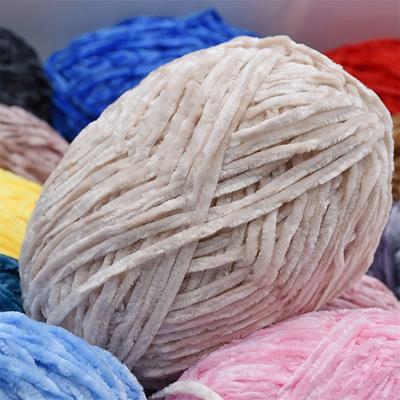 6er-Pack Weiches Chenille-Veloursgarn, je 100g, 100% Polyester, Verschiedene Farben, zum Häkeln von Pullovern, Mänteln und für DIY-Bastelarbeiten