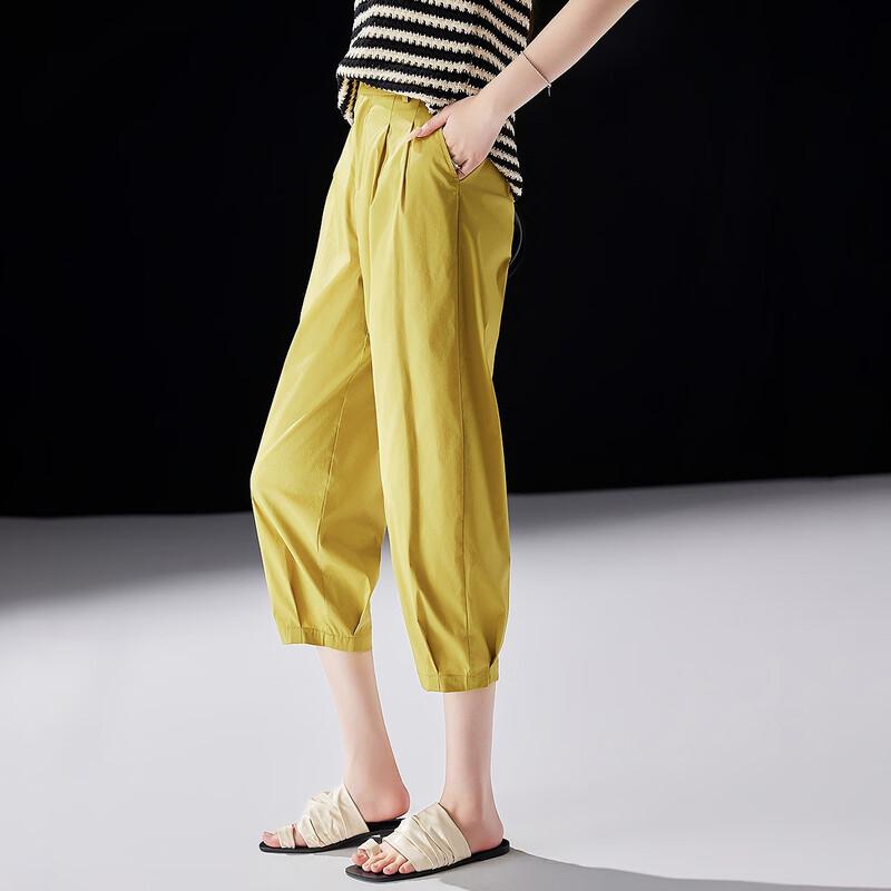 Demana Women's Bare-Feel Elastic Waist Cropped Pants