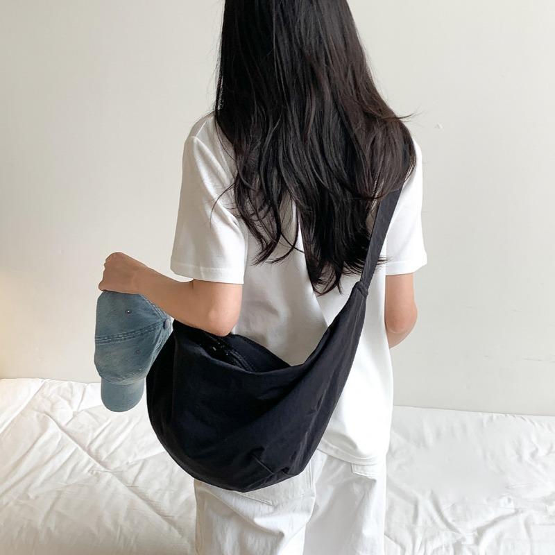 

Large-capacity Commuter Dumpling Bag Casual Single-shoulder Crossbody Bag червоний