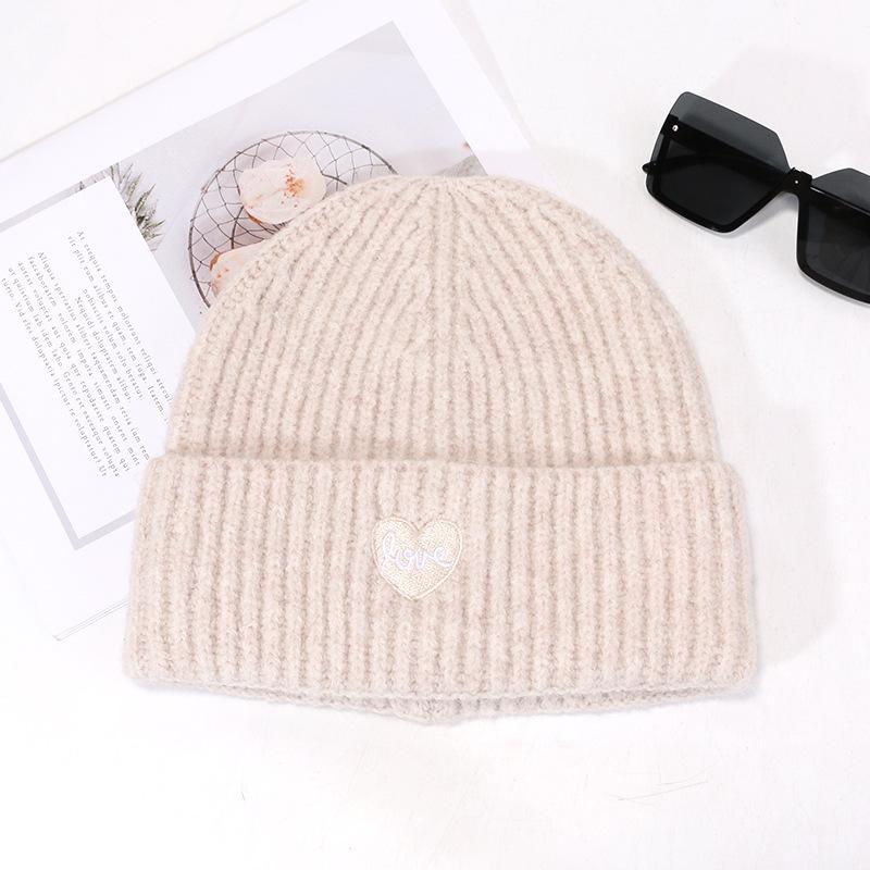 Women's Autumn and Winter New Face Showing Small Wool Hat Encore Red and White Warm and Simple Love Embroidery Knitted Hat