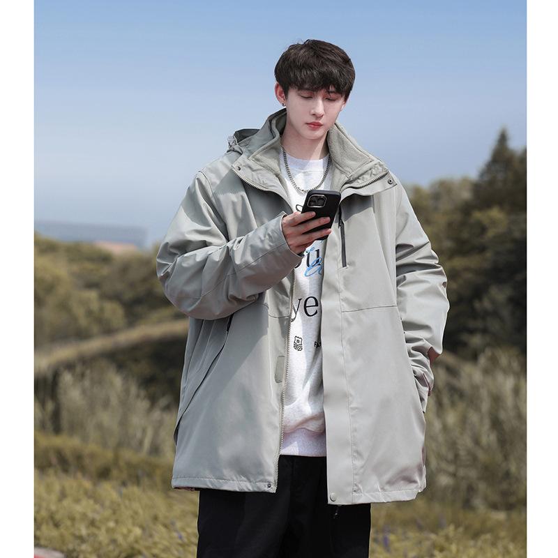 

3-in-1 removable jacket men s 2024 new spring and autumn waterproof outdoor three-proof jacket 3XL