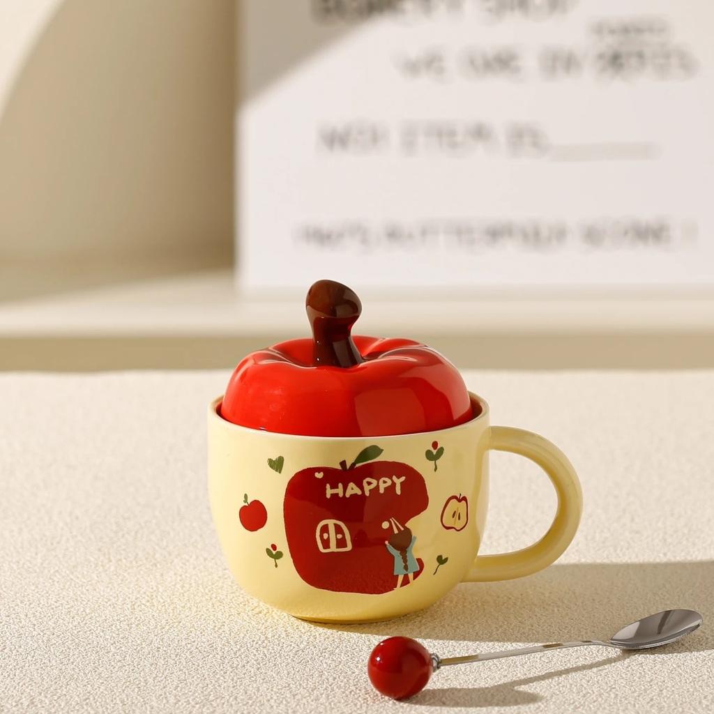Niedliche Apfel-Keramiktasse mit Deckel Löffel Geschenkbox Kreative Haushalts-Wassertasse für Mädchen Super süße Souvenir-Geschenktasse