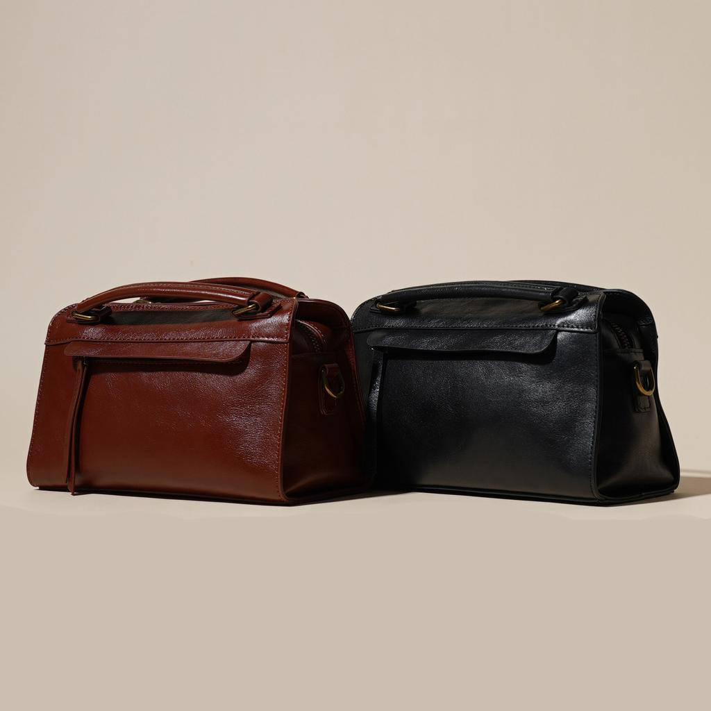 New 2025 Spring and Summer Fashion Casual Versatile Niche High-end Retro Cowhide Simple Shoulder Messenger Handbag
