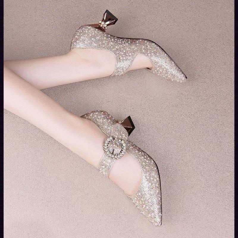 Klamra Paska Wysokie Obcasy Gruby Obcas Szpiczaste Pojedyncze Buty Damskie Perłowa Cyrkoniowa Klamra Płytkie Wcięcie Wiosna i Jesień Buty Damskie