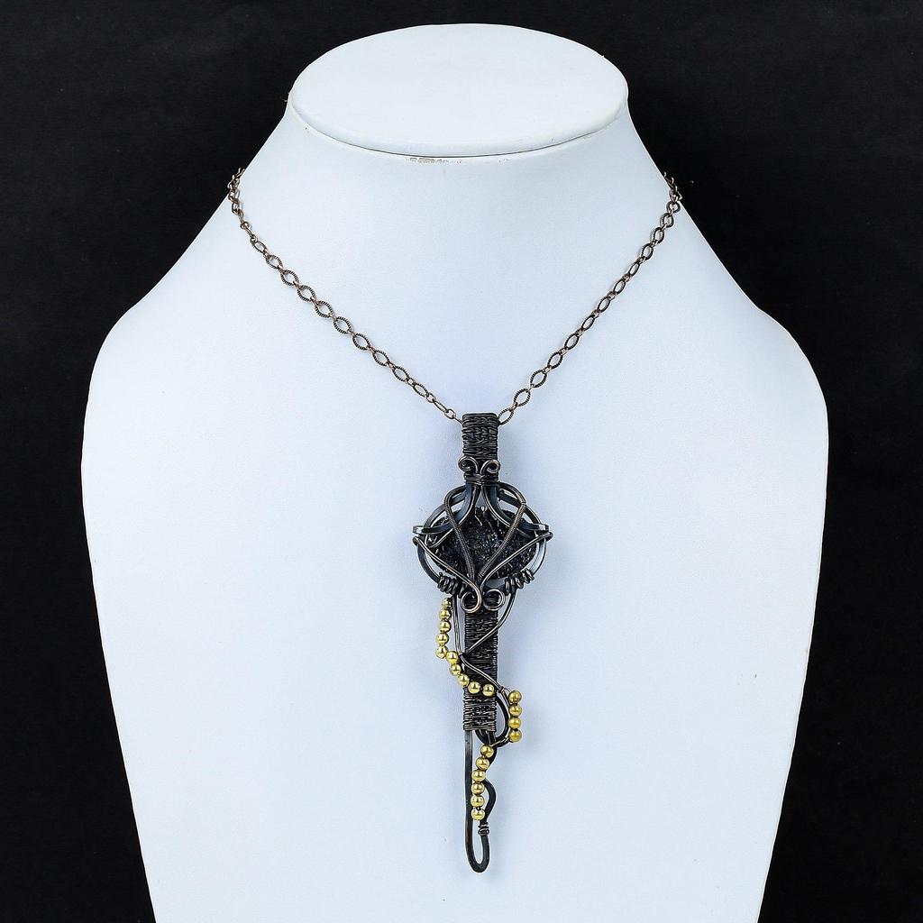 Shungitový surový přívěsek Měděným drátem omotaný přívěsek Přívěsek na klíče Ručně vyráběné šperky Přívěsek s drahokamem Jemné šperky z měděného drátu Zásnubní dárek