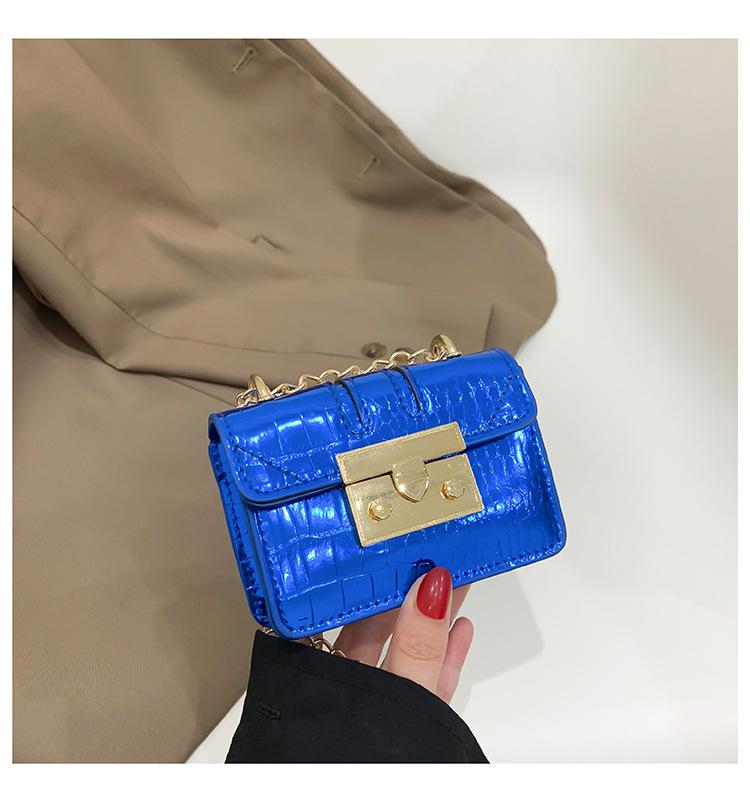 Winter lock small bag women's 2025 new simple small square bag casual solid color chain messenger bag