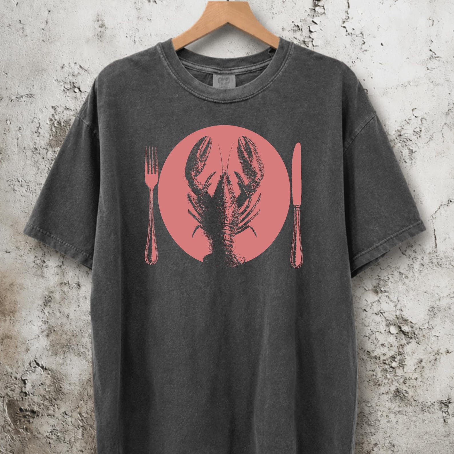 Lobster Cowboy Shirt, Yee Claw Western Beach Tee, Coastal Cowgirl Comfort Colors Graphic, Funny Summer Lobster Gift M