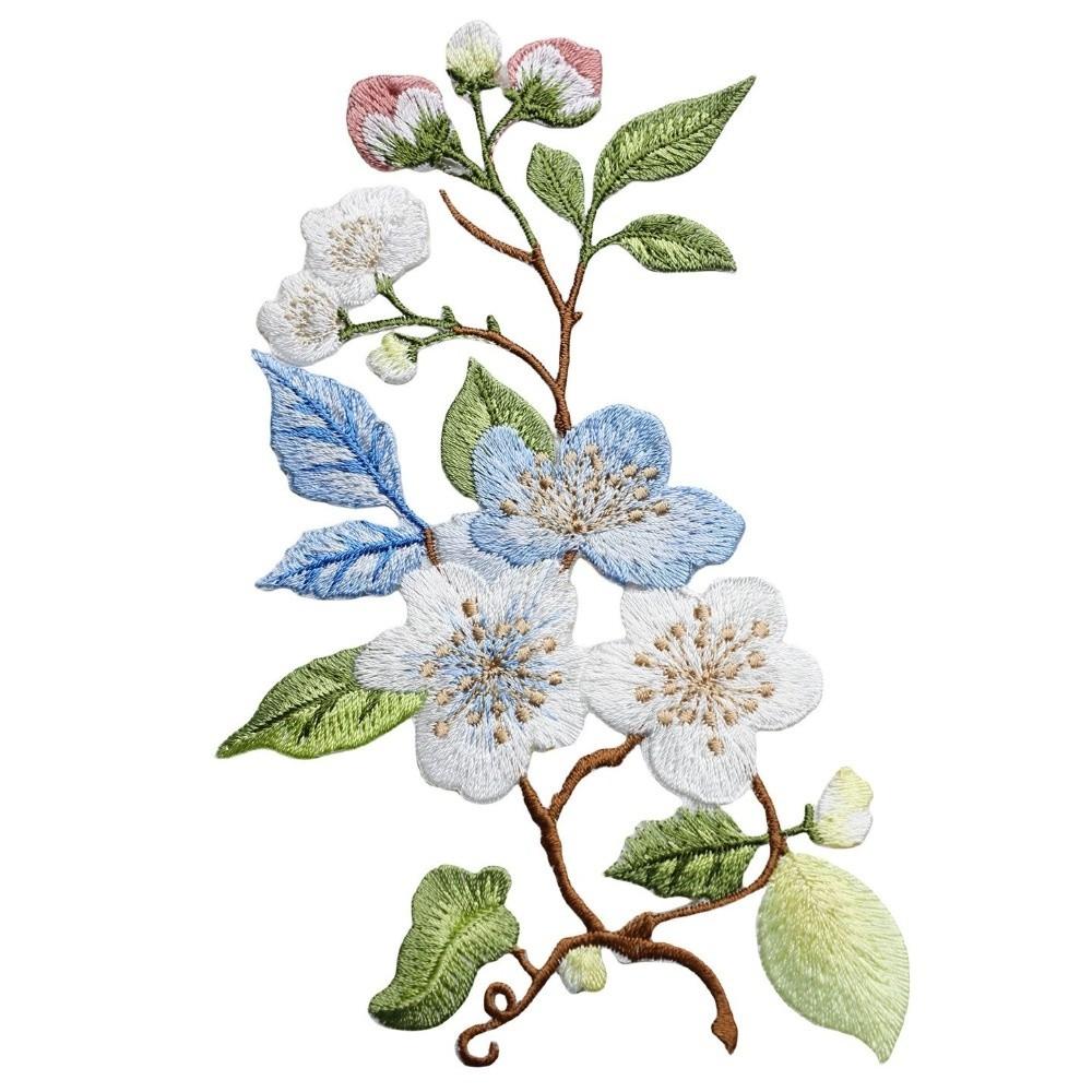 Iron On DIY Embroidered Stickers Flower Shape Clothes Sticker Elegant Flower Embroidery Patch  Bags