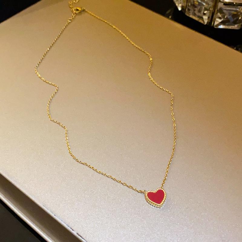 Koreanische exquisite Zirkonia-Blumenkette: Elegantes, vielseitiges Design für einen stilvollen Akzent