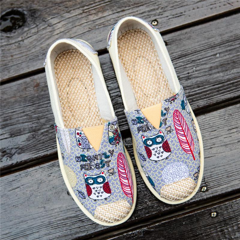 New fashion canvas shoes female student flat white shoes Korean version casual fisherman shoes one pedal lazy shoes