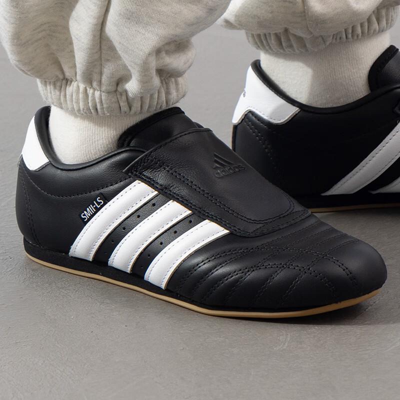 Adidas Women s JQ4775 Lifestyle Casual Shoes 39