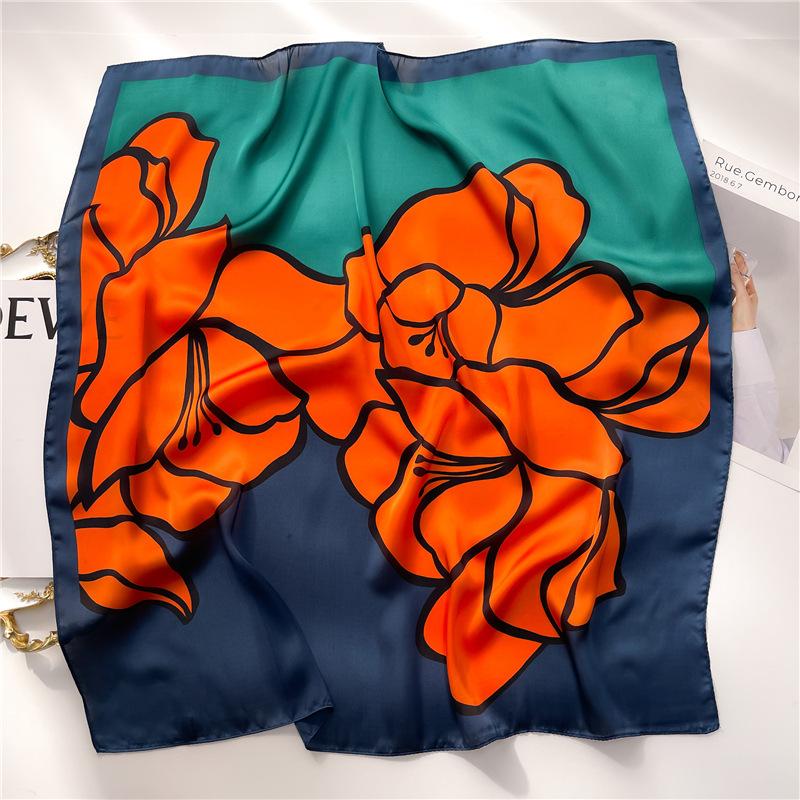 Silk Scarf Women'S Scarf Shawl 70Cm Korean Small Square Scarf Satin Surface Print Sun-Proof Headscarf