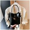 Premium Handbag Women's Bag New Niche Versatile Simple Retro Trendy Shoulder Messenger Bag