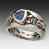 Elegant Women Copperand Gold Color Fashion Ring Hollow Out Inlaid Blue Stone Engagement Rings for Women Wedding Jewelry