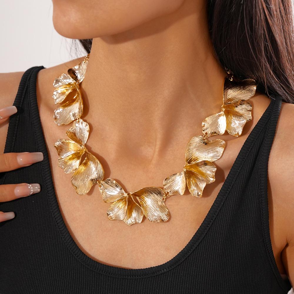 Gold Color Irregular Petals Necklace Punk Metal Choker Steampunk Flower Choker Necklace  Beach