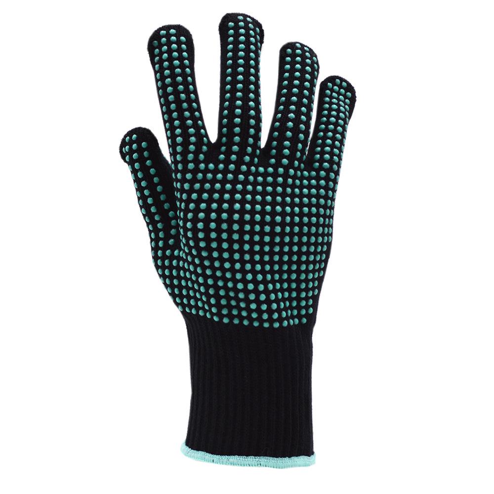 Silikon-Noppen Hitzebeständige Friseurhandschuhe – Verbrühschutz & Rutschfest, Schützt bis zu 250°C für Lockenwickler & Glätteisen.