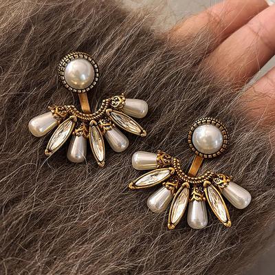 Vintage Strass Pärla Geometriska Örhängen - Retro Hovstil Örhängen, Lätt Lyxig Känsla.