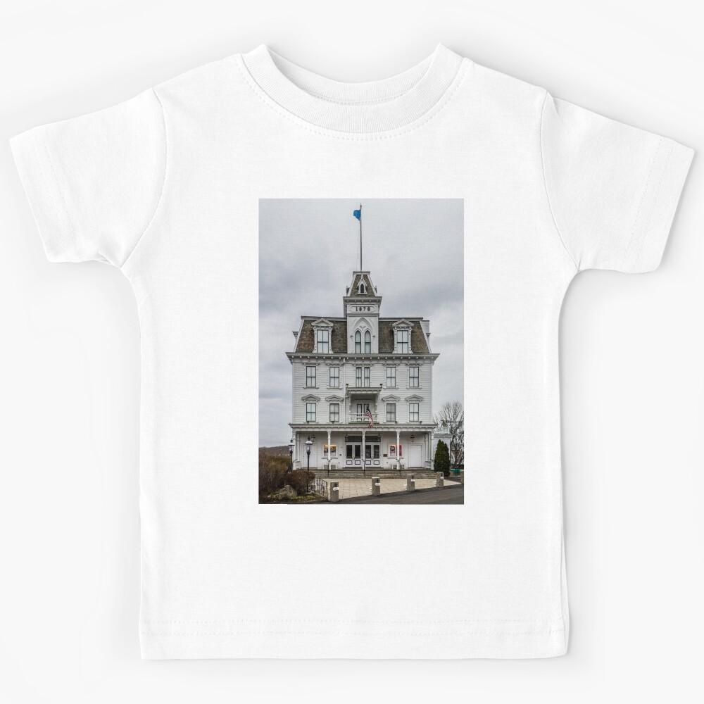 Goodspeed Opera House Version 2 Kids T-Shirt 140