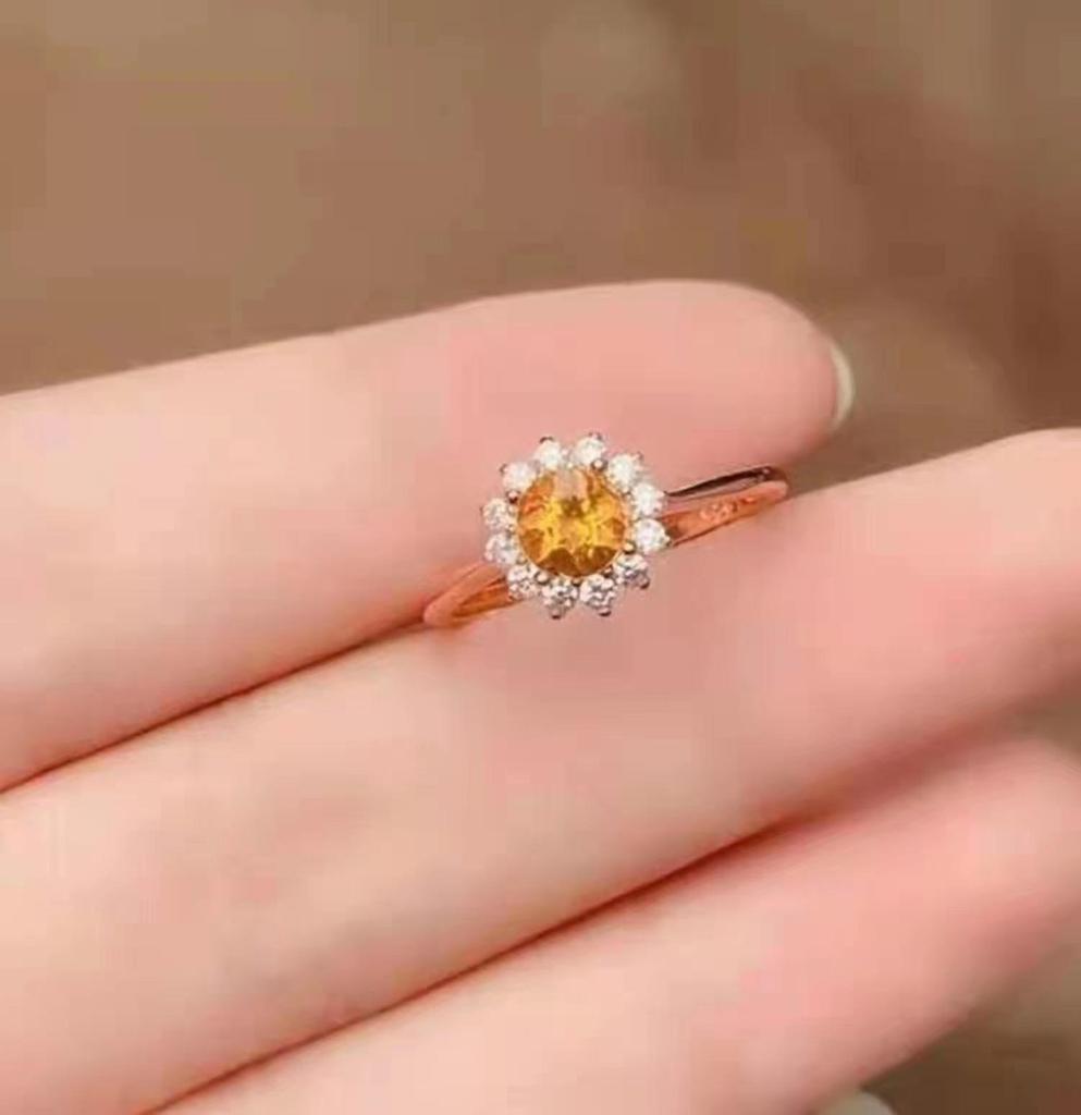 2022 Stylish Yellow Zircon Rhinestone Adjustable Index Ring for Wealth Attraction